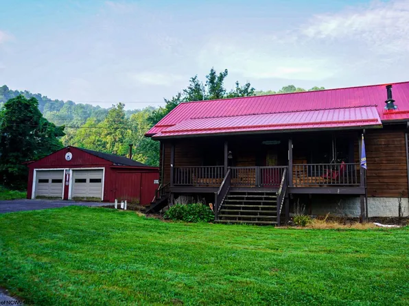275 Grays Run Rd, Farmington, WV 26571