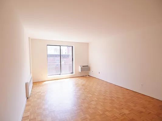 1st image of 171 E 89th St APT 6D