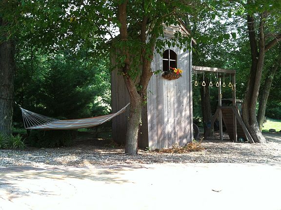 3rd image of 5009 Brookhaven Dr