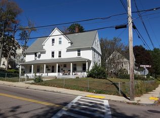 108 N Main St, Whitinsville, MA 01588