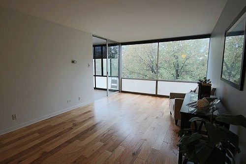 5th image of 1050 N Corona St APT 305