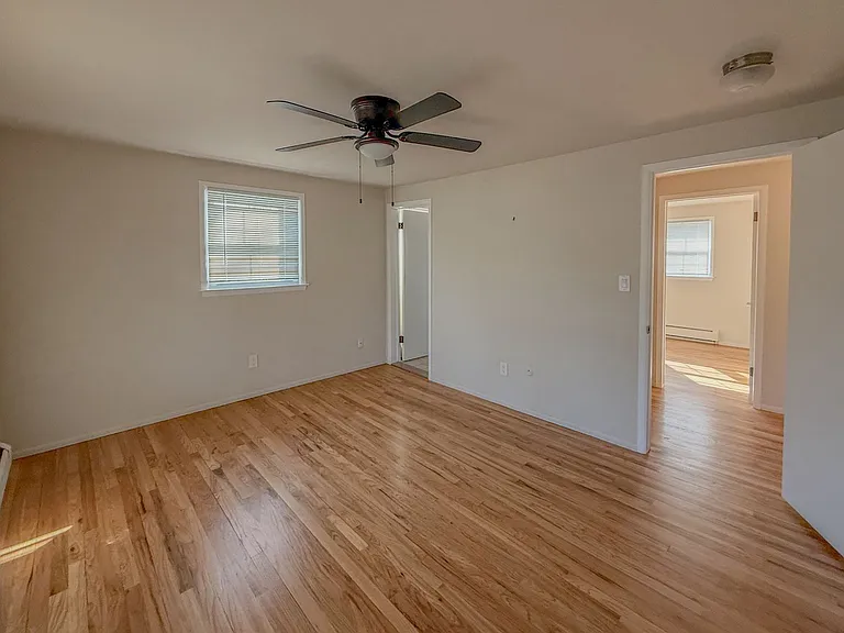 2710 Pendleton Dr — Photo 29