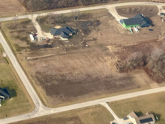 2nd image of 4637 Lauren Dr