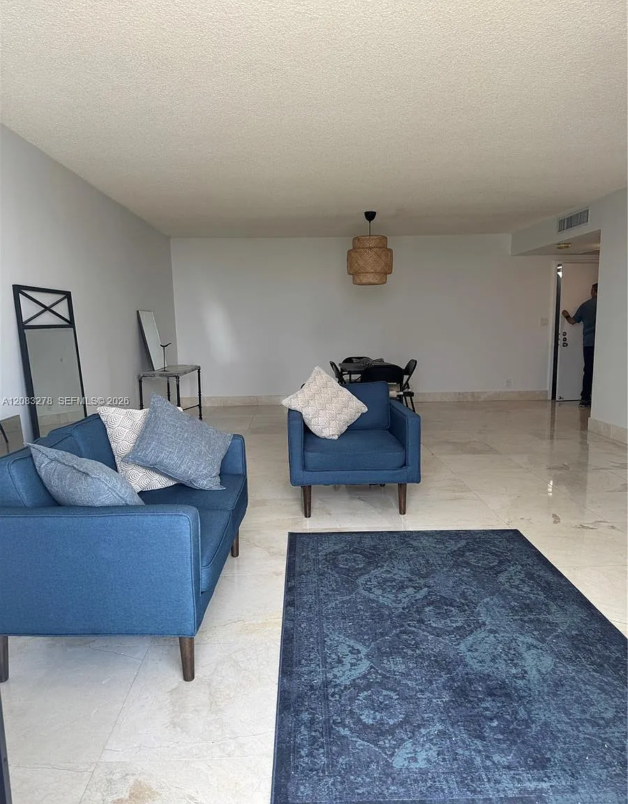 Olympus Condo Phase — Photo 2