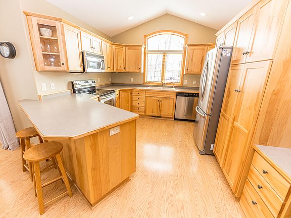 4th image of 4373 Donway Dr NE