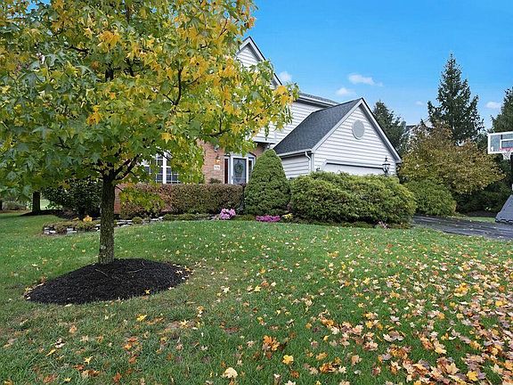 2nd image of 5196 Fairlane Dr