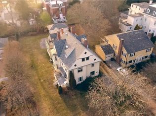 3 Red Cross Ave #1, Newport, RI 02840