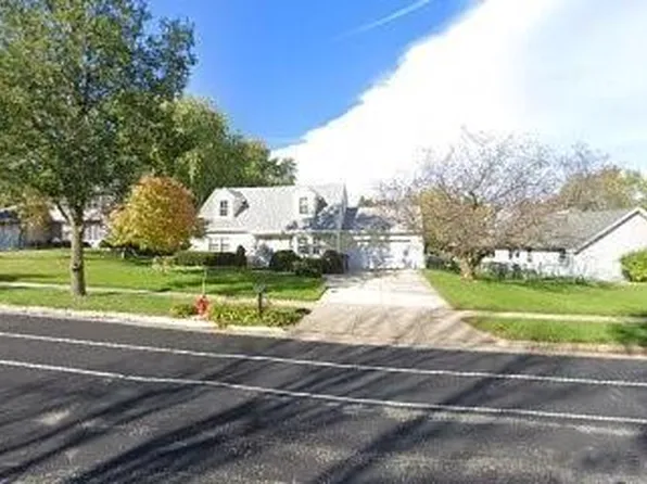5692 Williamsburg Way, Fitchburg, WI 53719