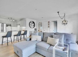 1833 W 11th Ave SW #203, Calgary, AB T3C 0N7