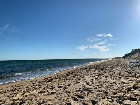 (undisclosed Address)