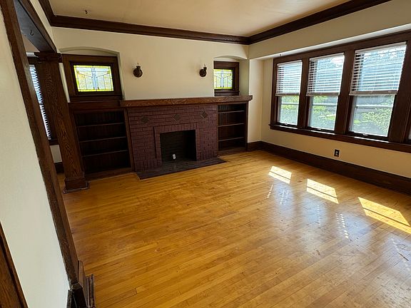 Living room**

** carpet installation scheduled for mid-September