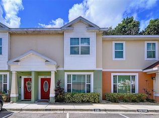 235 Alexander Woods Dr, Plant City, FL 33566