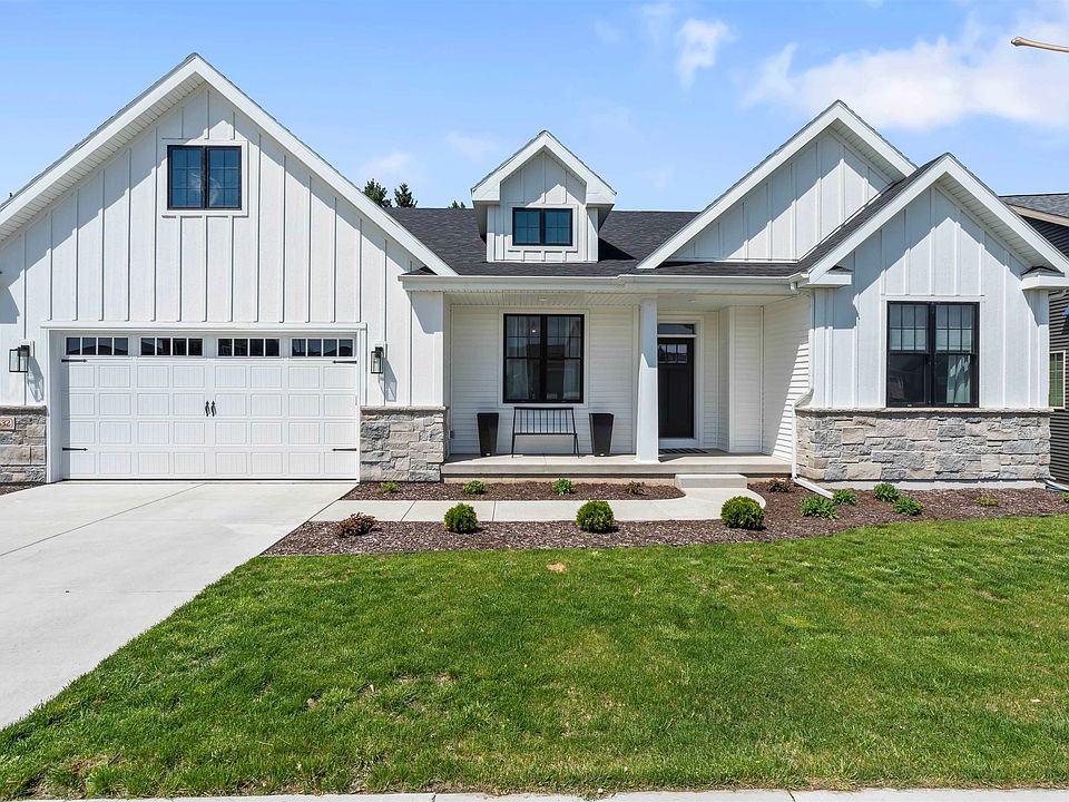 1st image of 9632 Tawny Acorn Dr