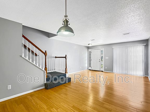 4th image of 805 Settlement Dr