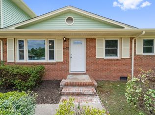 2614 Country Club Rd, Jacksonville, NC 28546