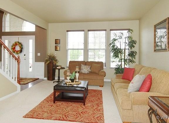 3rd image of 4024 Sutton Ct