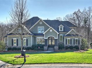 570 Quaker Meadows Ln, Fort Mill, SC 29715