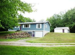 5320 N Water Rd, Sanford, MI 48657