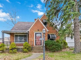 16301 Invermere Ave, Cleveland, OH 44128