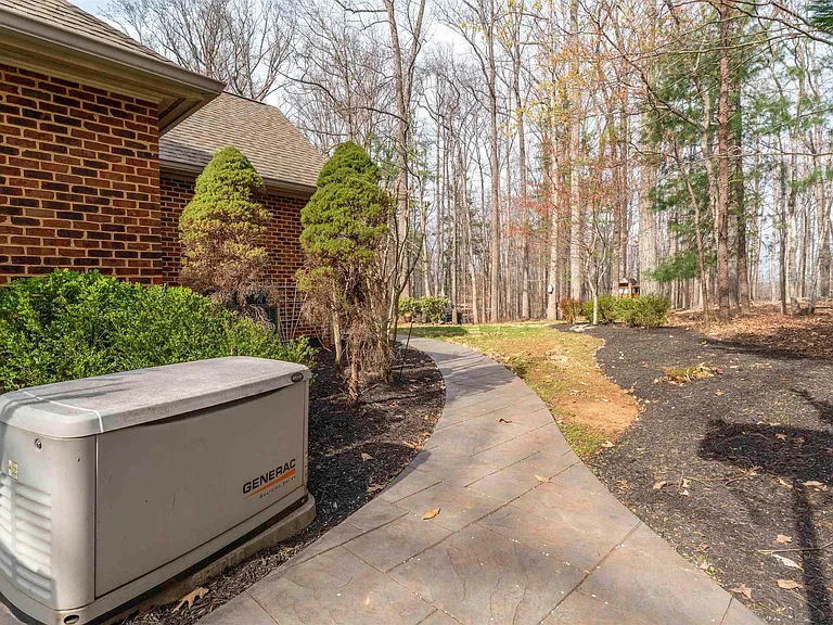 3125 Beau Mont Farm Rd — Photo 65