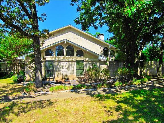 4th image of 160 Highview Dr