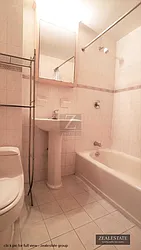 Rented by ZealEstate Group Inc