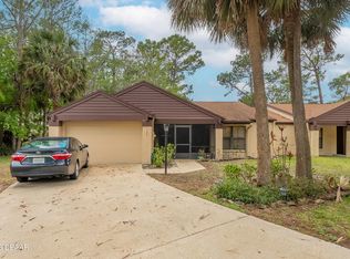 164 Sea Pines Cir, Daytona Beach, FL 32114