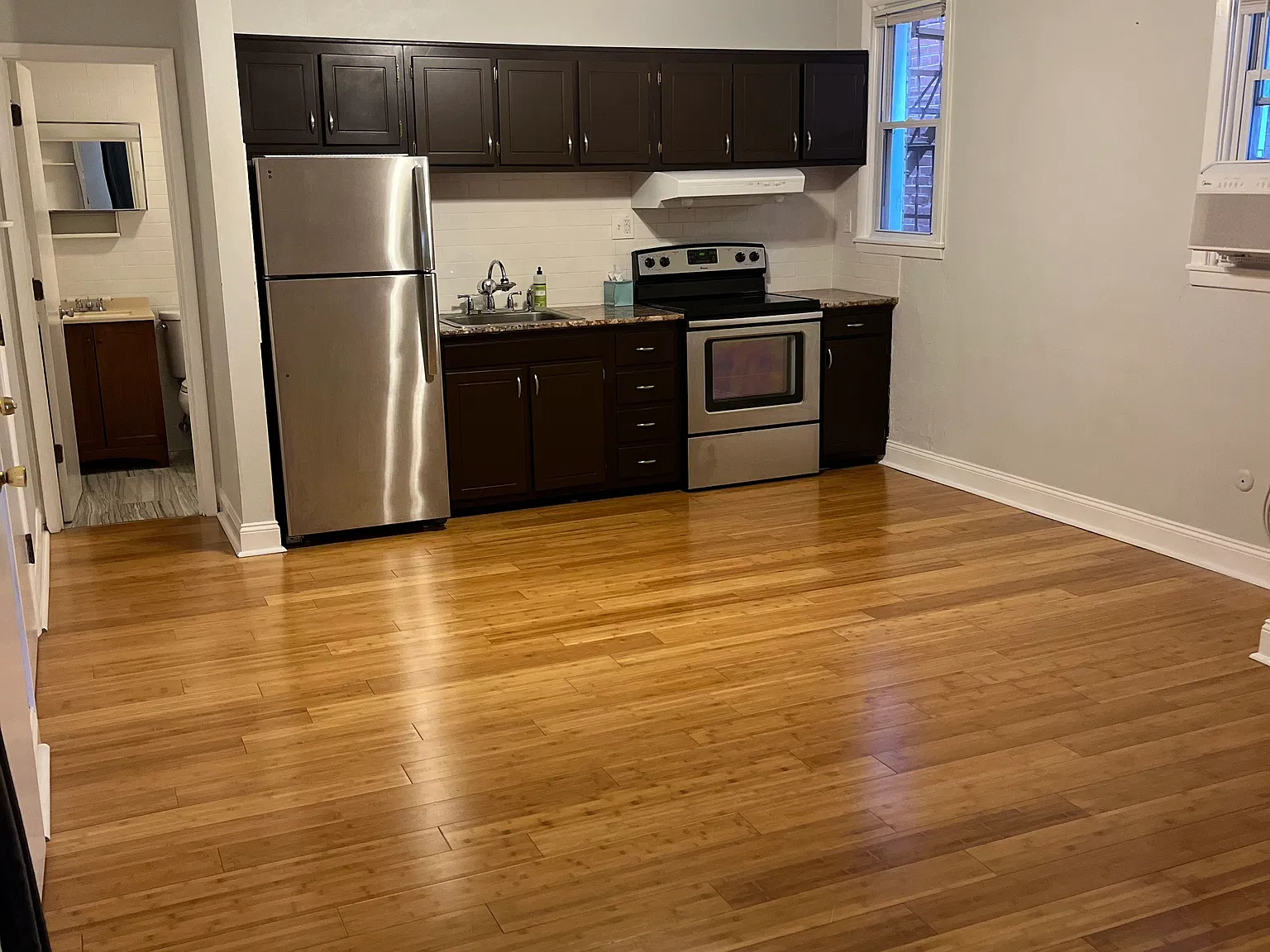 2 bed, $1,250 — Photo 2