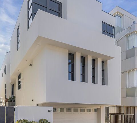 5th image of 2311 Ocean Front Walk