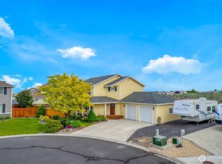 338 Ivy St SE, Ephrata, WA