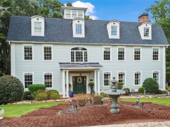 2nd image of 285 Old Hornage Rd