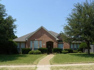 1221 Donegal Ln, Garland, TX 75044