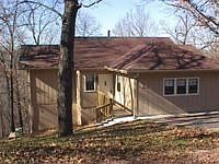 1st image of 33 Nottingham Dr