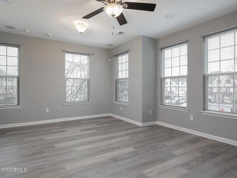 43 Jake Dr — Photo 16