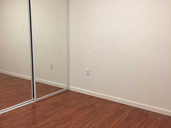 3rd image of 17645 Arrow Blvd