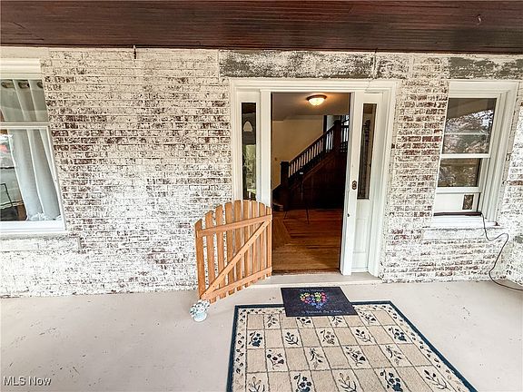 5th image of 1603 Avery St