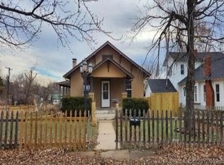 301 S 8th St, Ponca City, OK 74601