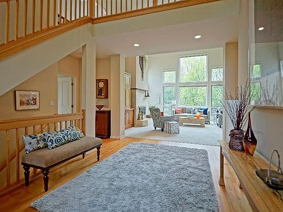 4th image of 3250 Hillshire Ct
