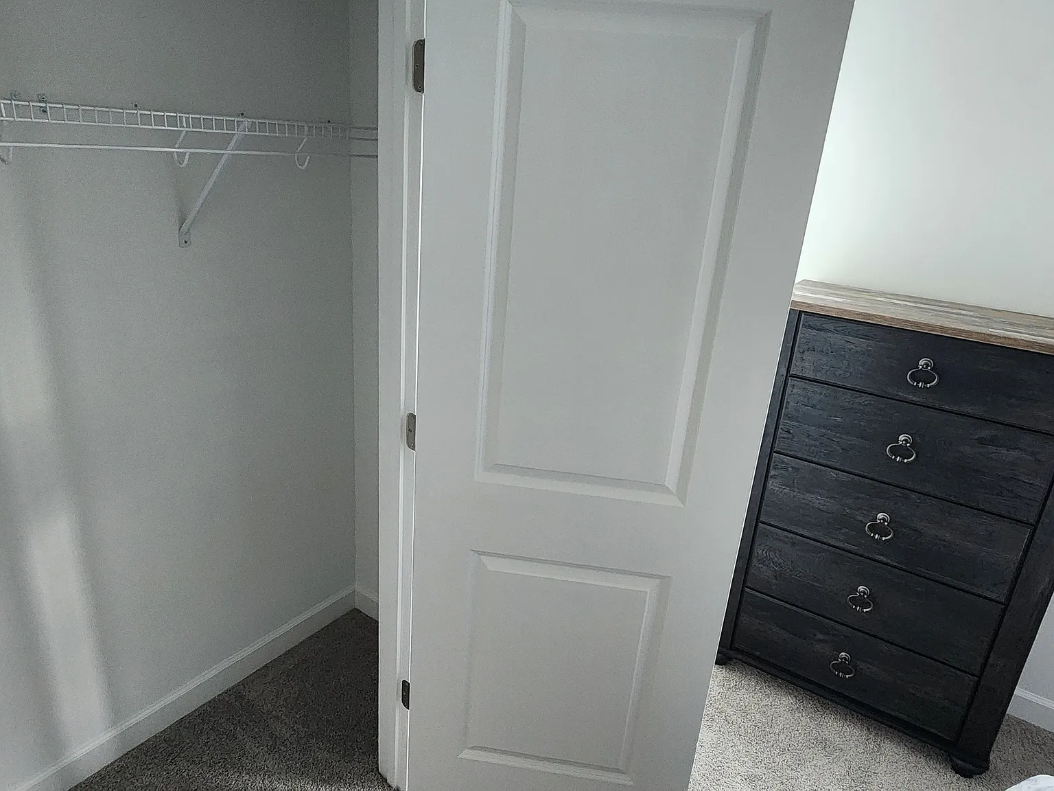 4 bed, 3.5 bath, 1909 sqft, $850 — Photo 4