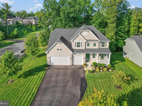 1 Knob Creek Ct, Stafford, VA 22556