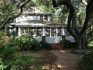 1st image of 600 Bayou Blvd