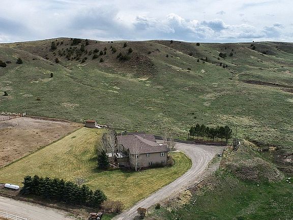 2nd image of 146 Little Camp Creek Way
