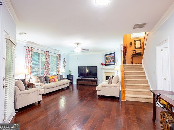 4th image of 8270 Majors Ridge Way