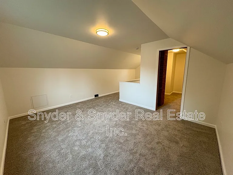 1173 Dayton St — Photo 15