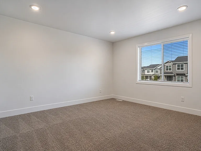 Valo At Bellin Townhomes — Photo 29