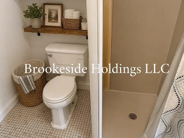2543 Muskegon Blvd — Photo 1