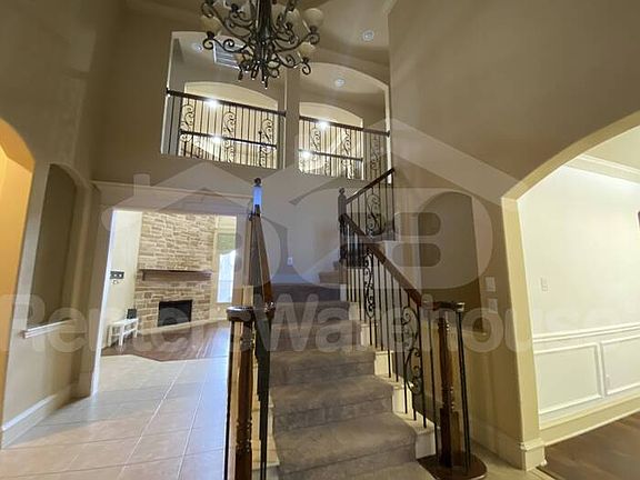 4th image of 9528 Candlewood Dr