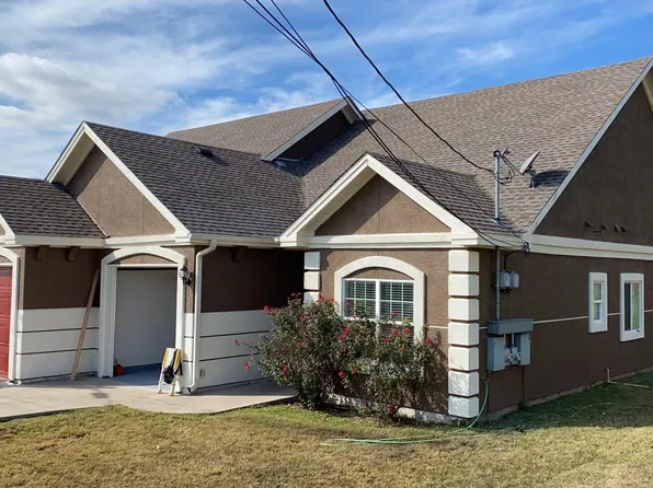 404 Mesa Dr, Del Valle, TX 78617