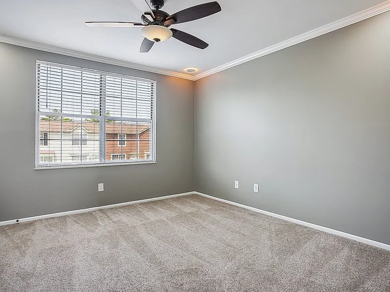 4841 Stoneybrook Blvd — Photo 17