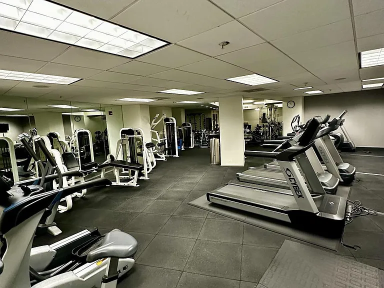 400 Massachusetts Ave NW #1009 — Photo 34